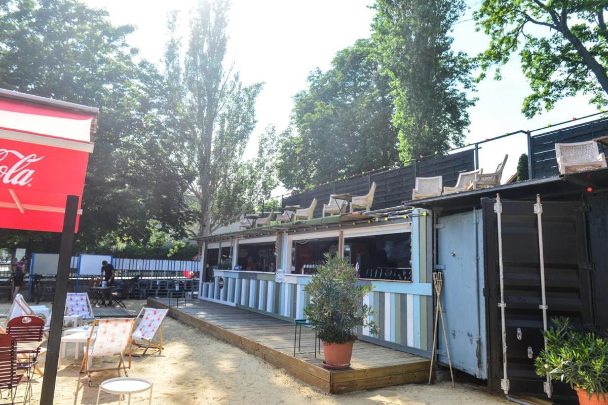 Elmeny Balaton Hotel Alsoors Exterior photo
