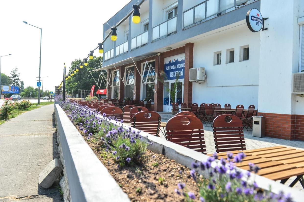 Elmeny Balaton Hotel Alsoors Exterior photo